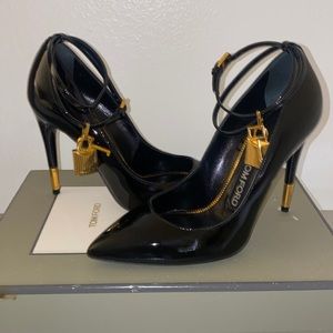 Women’s black Tom Ford size 7 high heel shoes
